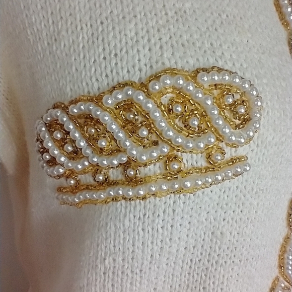 Elegant Cream and Gold Embellished Sweater - Picture 6 of 8